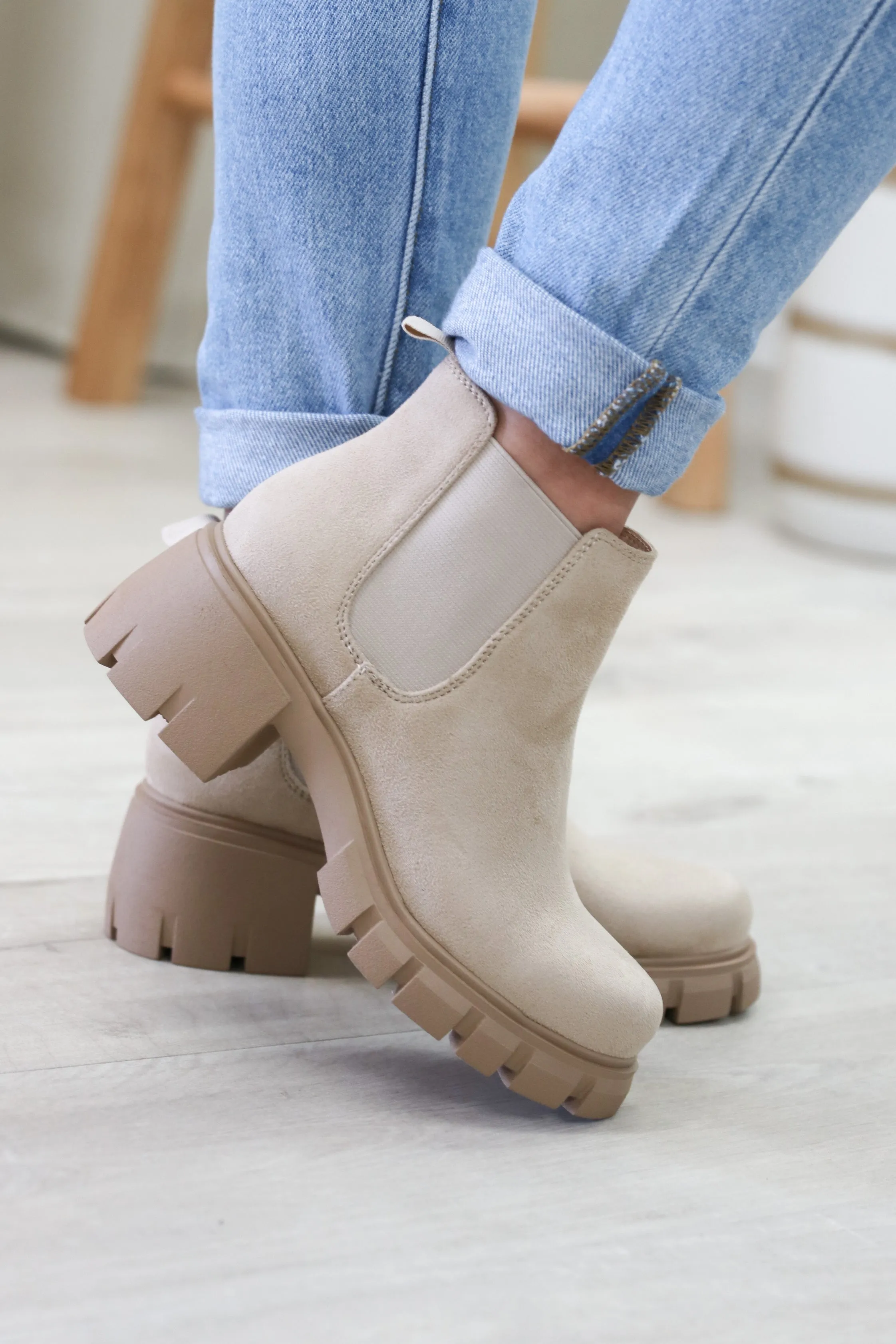 Lakota Booties (Wheat)