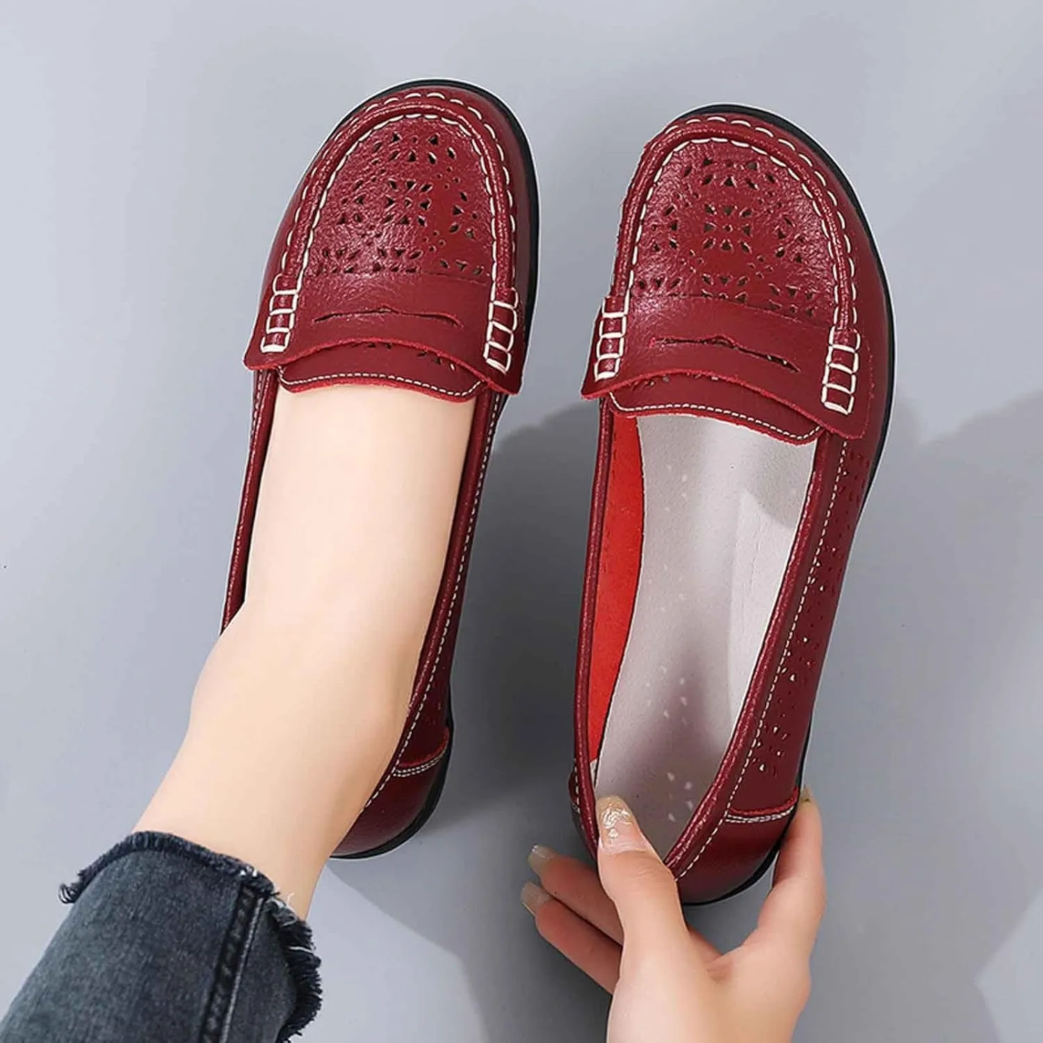 Women's Casual Closed Toe Slip On Loafers Breathable Comfortable Walking Shoes Softsole Arch Support Mules for Daily Wear
