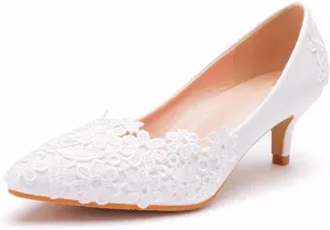 Women's High Heels, White Bridal Bridesmaid Dress Shoes Comfortable Shallow Mouth Lace Flower Wedding Party Photo Low Heeled Casual Shoes Adult, 43 EU,White